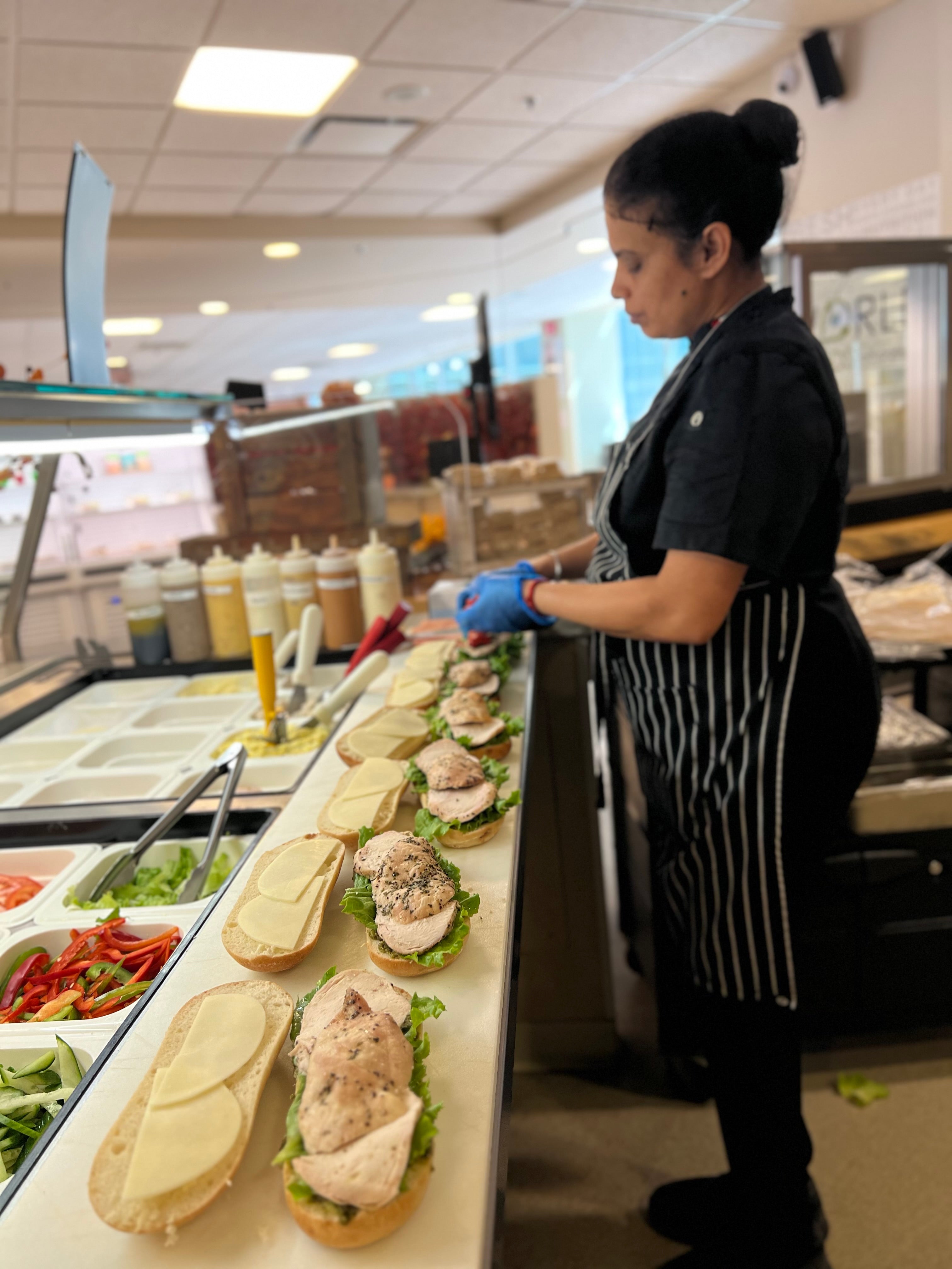 Deli (11:00am-2:00pm)